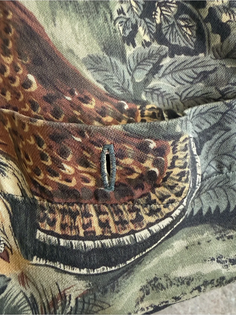 Vintage 90s BANANA REPUBLIC SAFARI quail pheasant Hunting Button Up Mens Shirt M